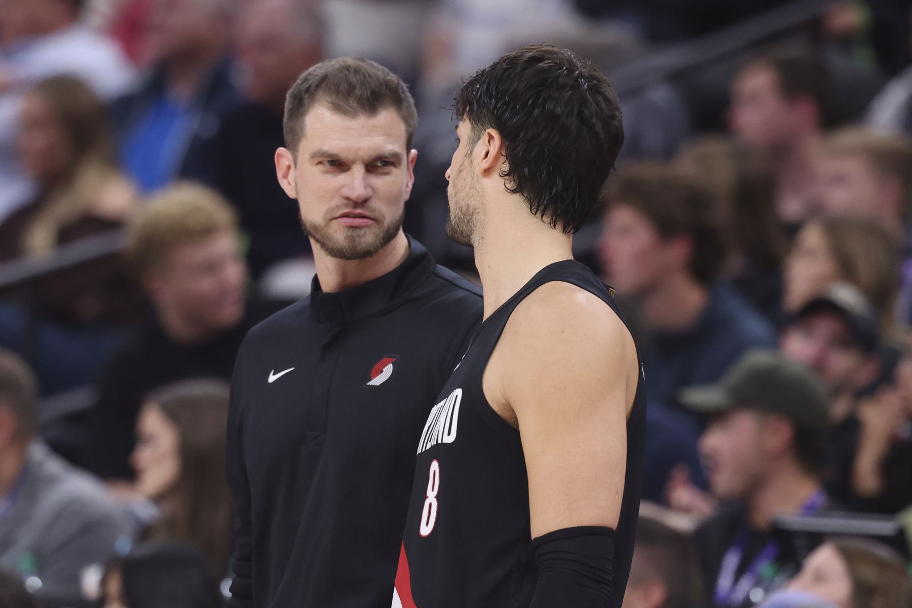 Splitter는 팀을 이끌고 Lakers, Nuggets 및 Thunder를 물리쳤습니다. 그가 새 코치에게 가장 적합한 후보인가요?