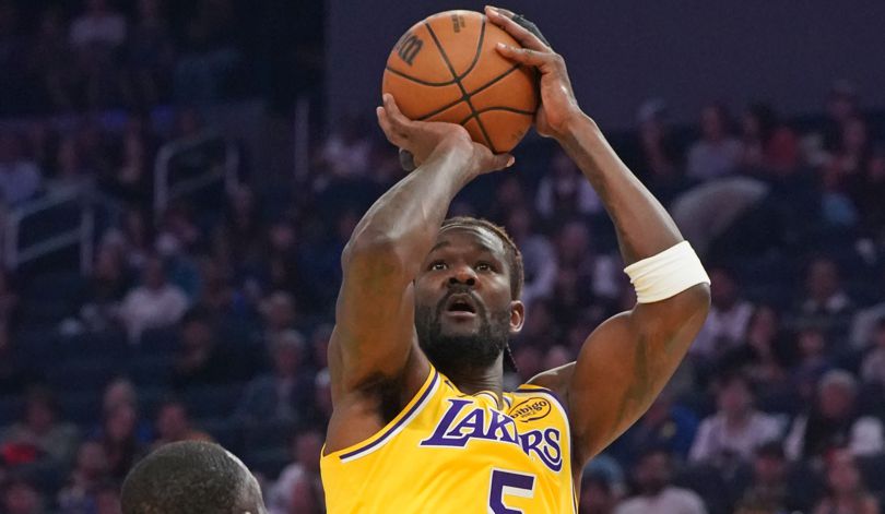 Ayton: Thunder에 대한 처참한 패배가 우리를 깨웠어요. 우리는 색다른 에너지로 코트에 섰다.