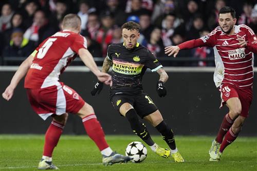 브레스트 vs PSV 에인트호번