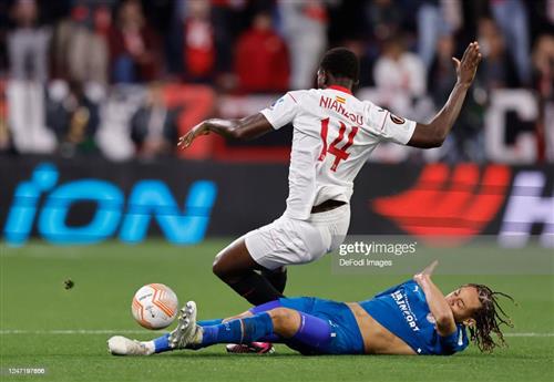 세비야 vs PSV 에인트호번