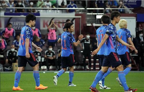 일본 vs 캐나다