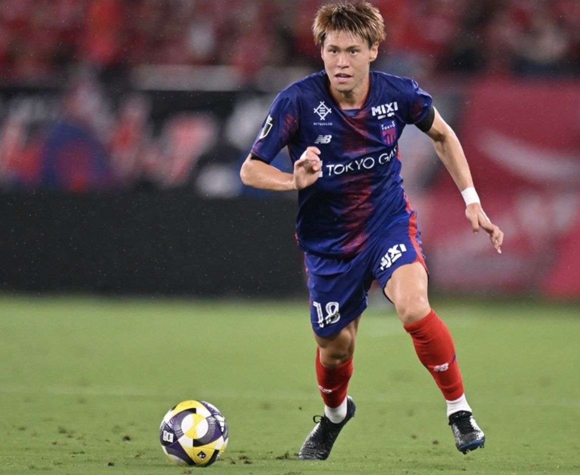 공식: FC 도쿄의 미드필더 하시모토 켄토가 오른쪽 종아리 근육에 부상을 입어 8~10주 동안 결장할 예정입니다.