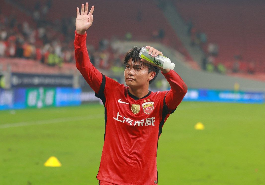 베이징: Kuai Jiwen, Li Xinxiang 등이 전국체전 참가 후 오늘 U22 축구 국가대표팀에 합류할 예정입니다.